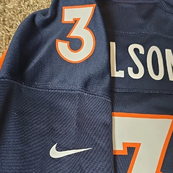 Nike NFL Youth Large Russell Wilson Jersey - Picture 7 of 9